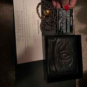 ‼️BOXING DAY SALE $350‼️Authentic 1996 leather wallet